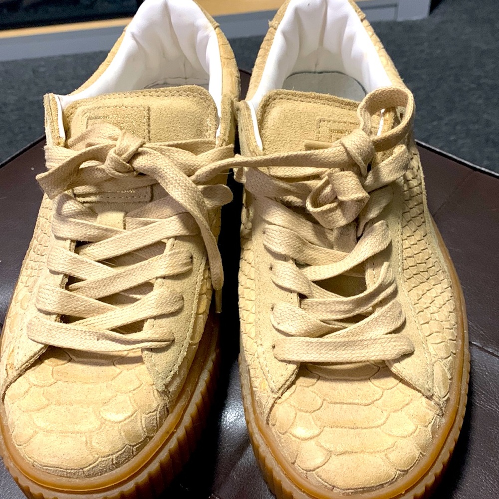 Puma Platform exotic women sneaker